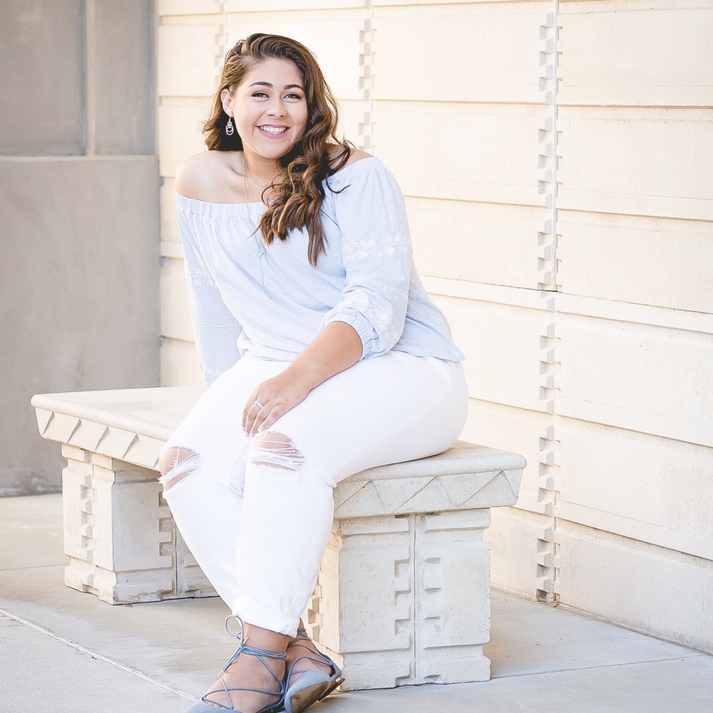 Meet your Posher, Sabrina